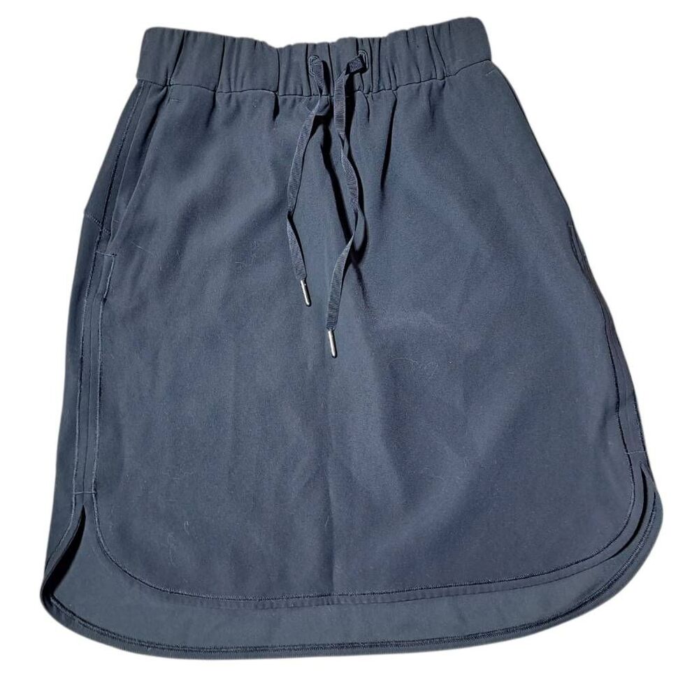 Lululemon Women's On The Fly Skirt Woven Black size 4